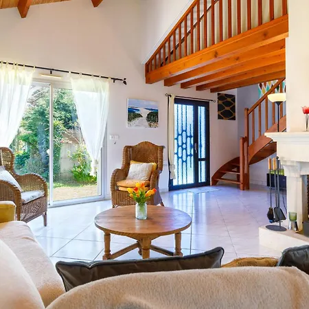 L'oiseau Bleu By Interhome La Plaine-sur-Mer